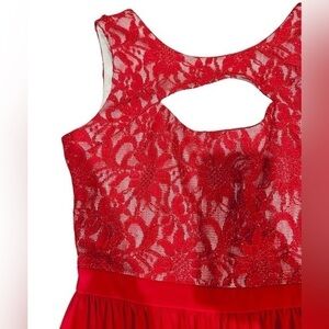 Morgan & Co. Shimmer Lace Top Evening Gown - Womens Size 9/10 - Red